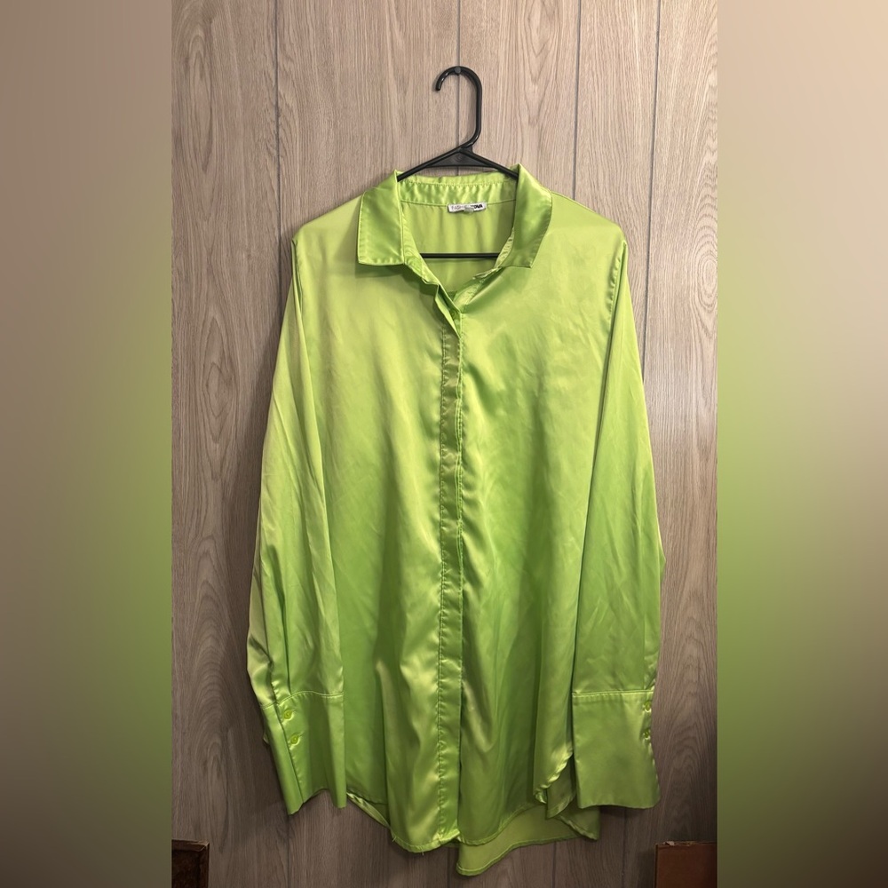 Fashion Nova Vibrant Green Button Down Shirt
